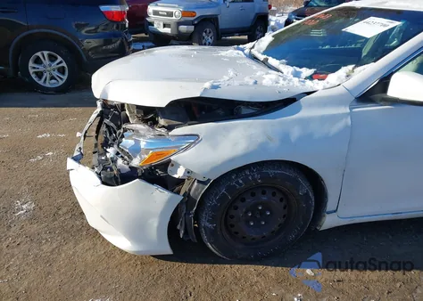 2015 Toyota Camry Hybrid Le from USA, damaged, VIN 4T1BD1FKXFU145085